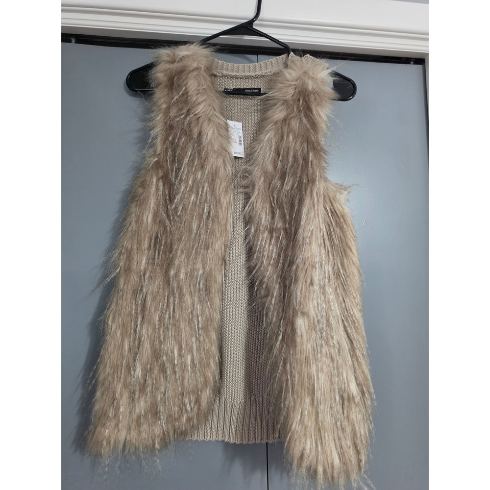 Maurices Sweater Vest Womens Medium Tan NWT Faux Fur Front Knit Open Front